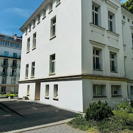 W Ogrodzie W Sercu Starego Krakowa Apartment Krakow